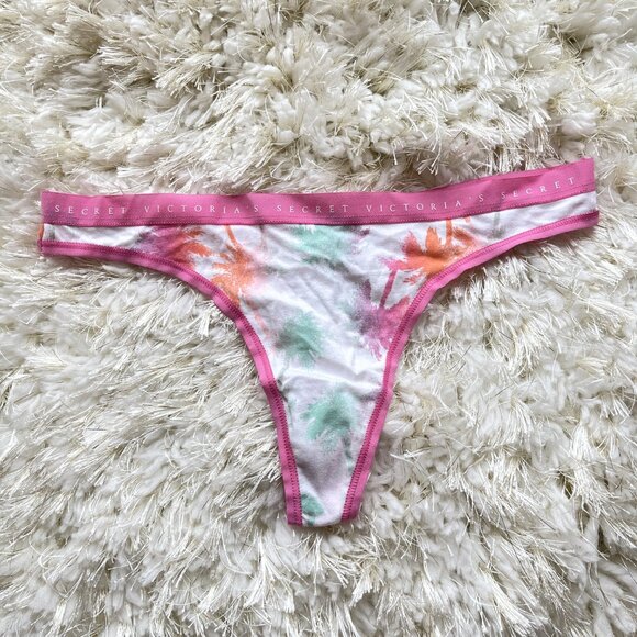 New Victoria's Secret Thong Panty Small White Pink Multi Palm Tree Print NWT - Picture 1 of 6